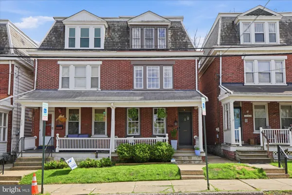 $299,900 | 828 East Chestnut Street, Lancaster, PA 17602
