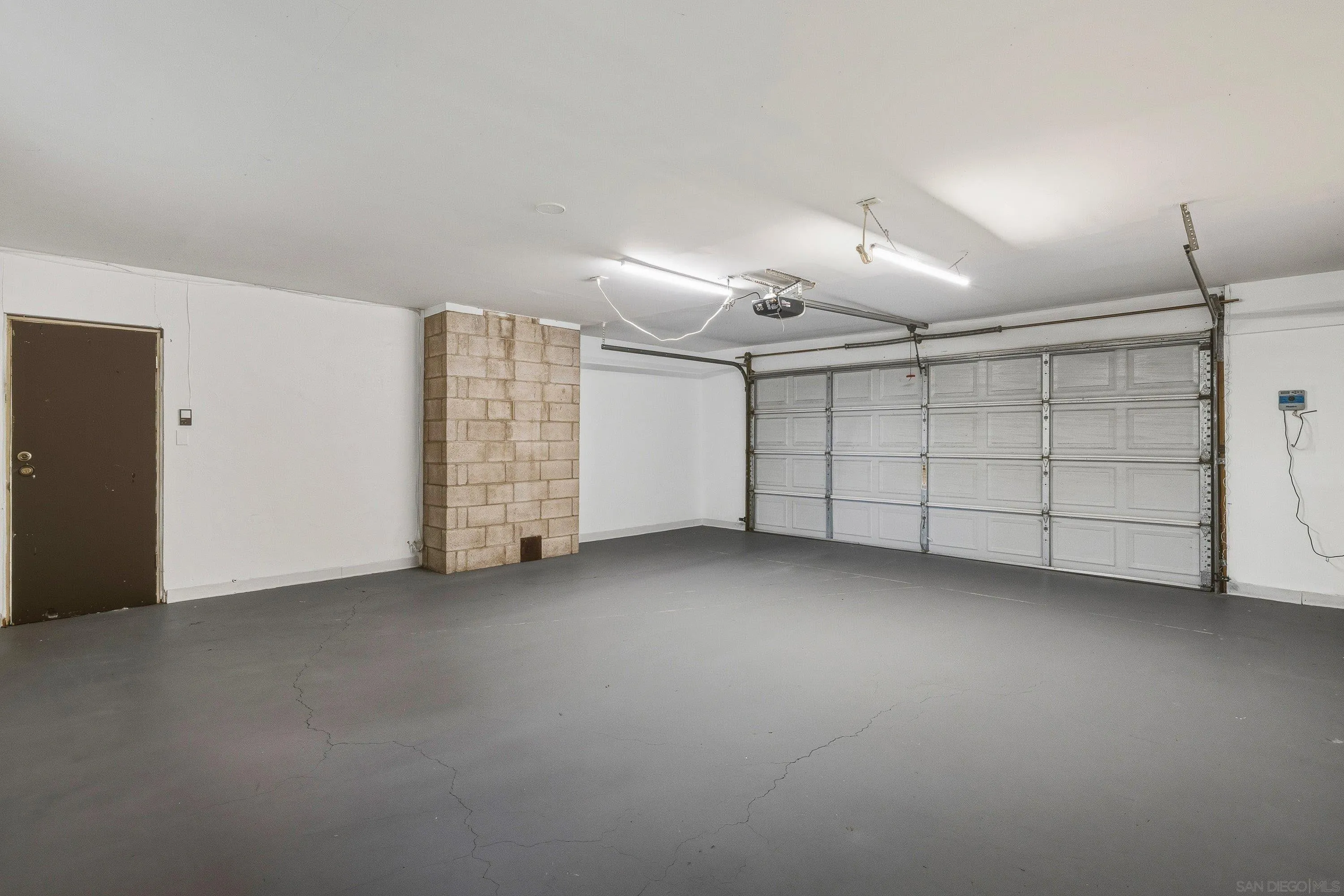 1491 Louise Drive Alpine, CA 91901 - Photo 34 of 45 a view of a garage