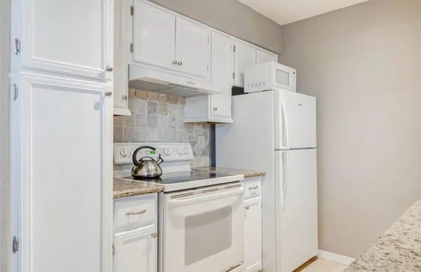 $1,150 | 101 Stratford Street, Unit 103, Houston, TX 77006