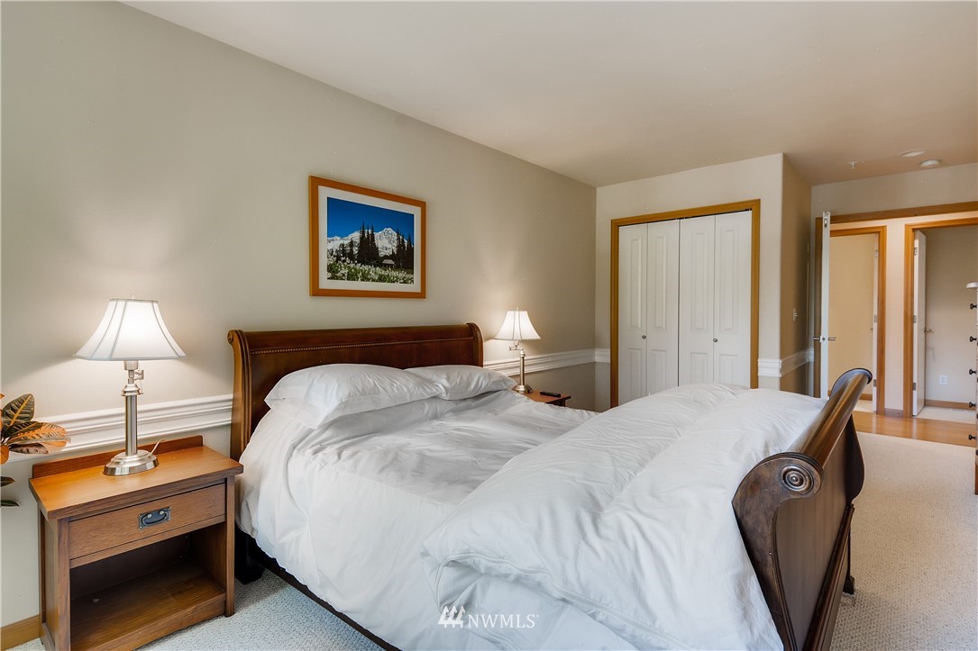 18607 95th Avenue Northeast Bothell, WA 98011 - Photo 11 of 25 Gallery Image 11