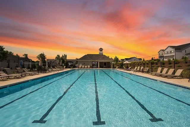 $462,340 | 3963 Alderstone Drive, Flowery Branch, GA 30542