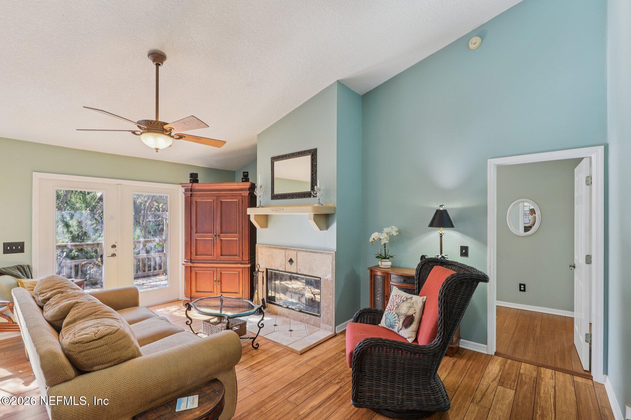 303 Fourteenth Street St. Augustine, FL 32084 - Photo 6 of 45 7-web-or-mls-14th St-S1002-007