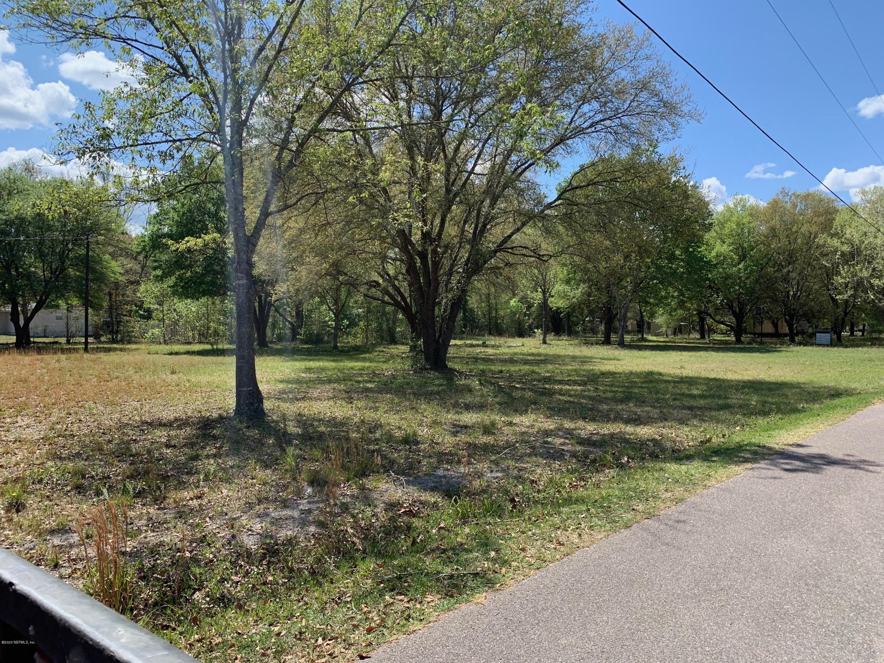 1358 Long Bay Road Middleburg, FL 32068 - Photo 7 of 16 a view of outdoor space with trees