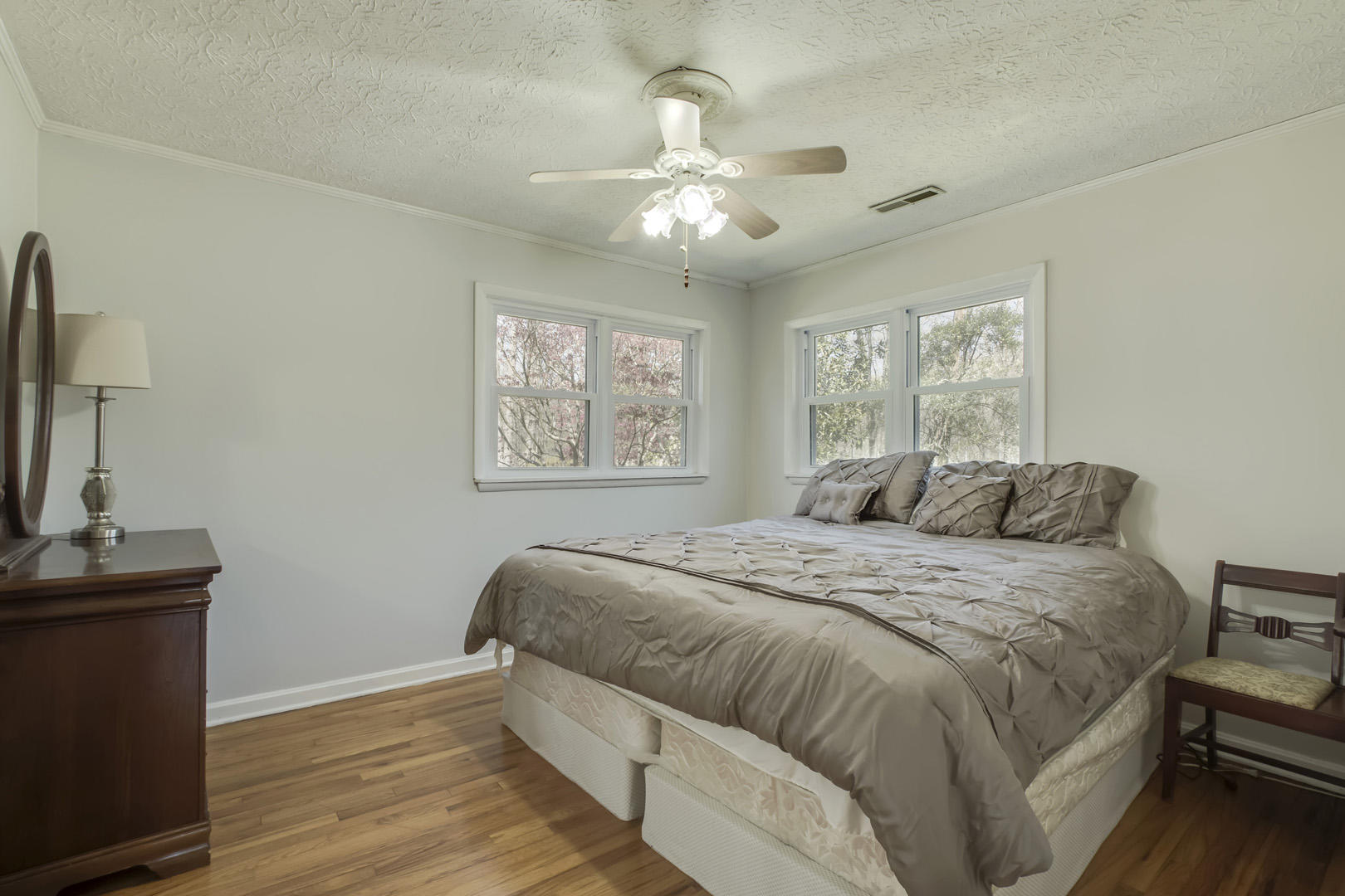230 Mainsail Road Kingston, TN 37763 - Photo 24 of 40 24_MainsailRoad_230_Bedroom3