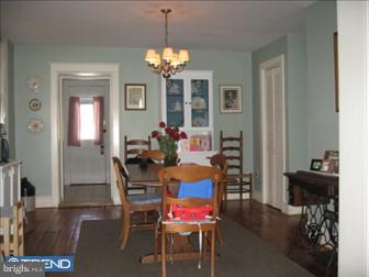 310 Highland Road Cheltenham, PA 19012 - Photo 3 of 6