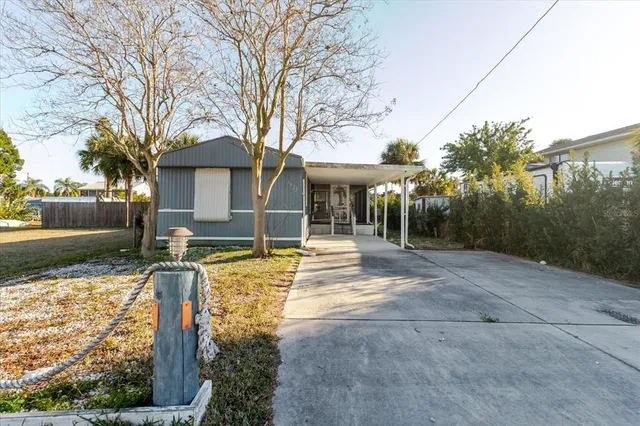 $129,900 | 7022 Fair Lane, Hudson, FL 34667