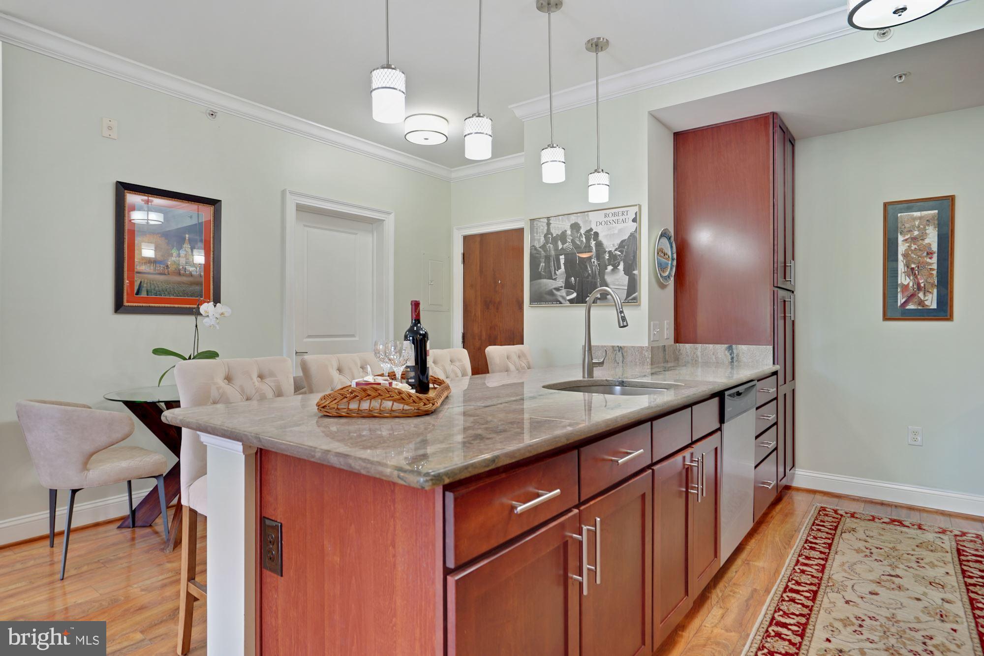 6301 Edsall Road, Unit 201 Alexandria, VA 22312 - Photo 12 of 40