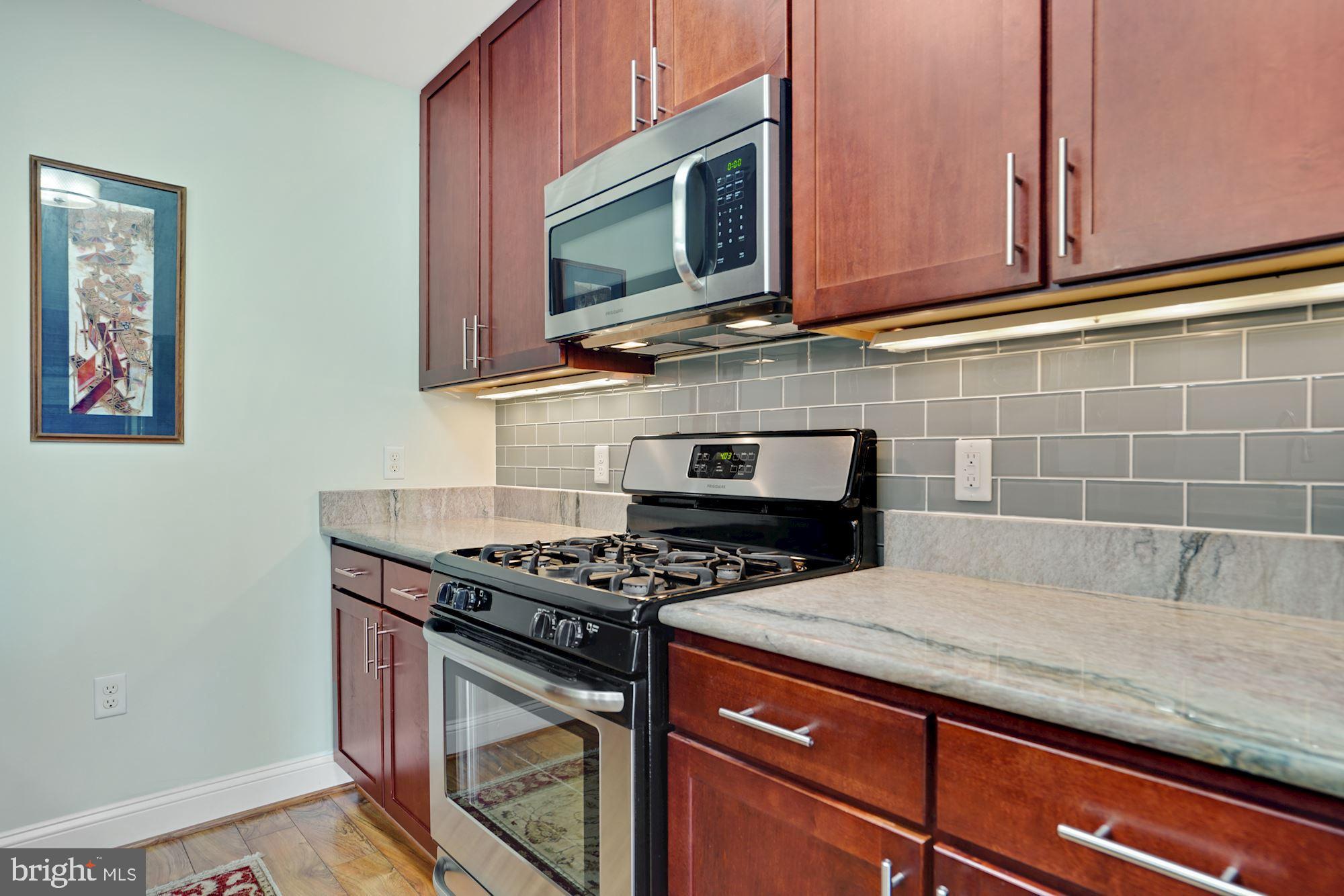 6301 Edsall Road, Unit 201 Alexandria, VA 22312 - Photo 13 of 40
