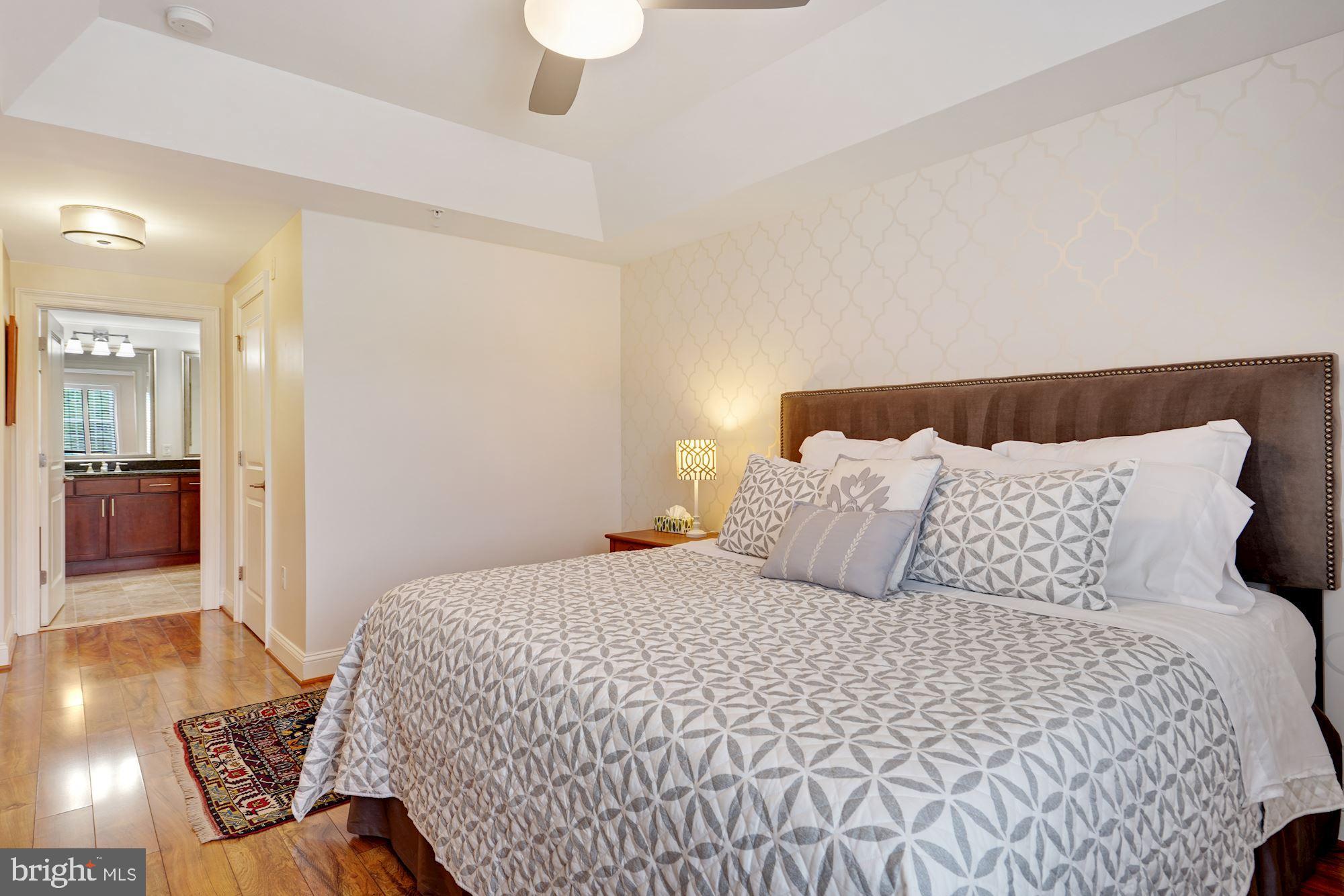 6301 Edsall Road, Unit 201 Alexandria, VA 22312 - Photo 18 of 40