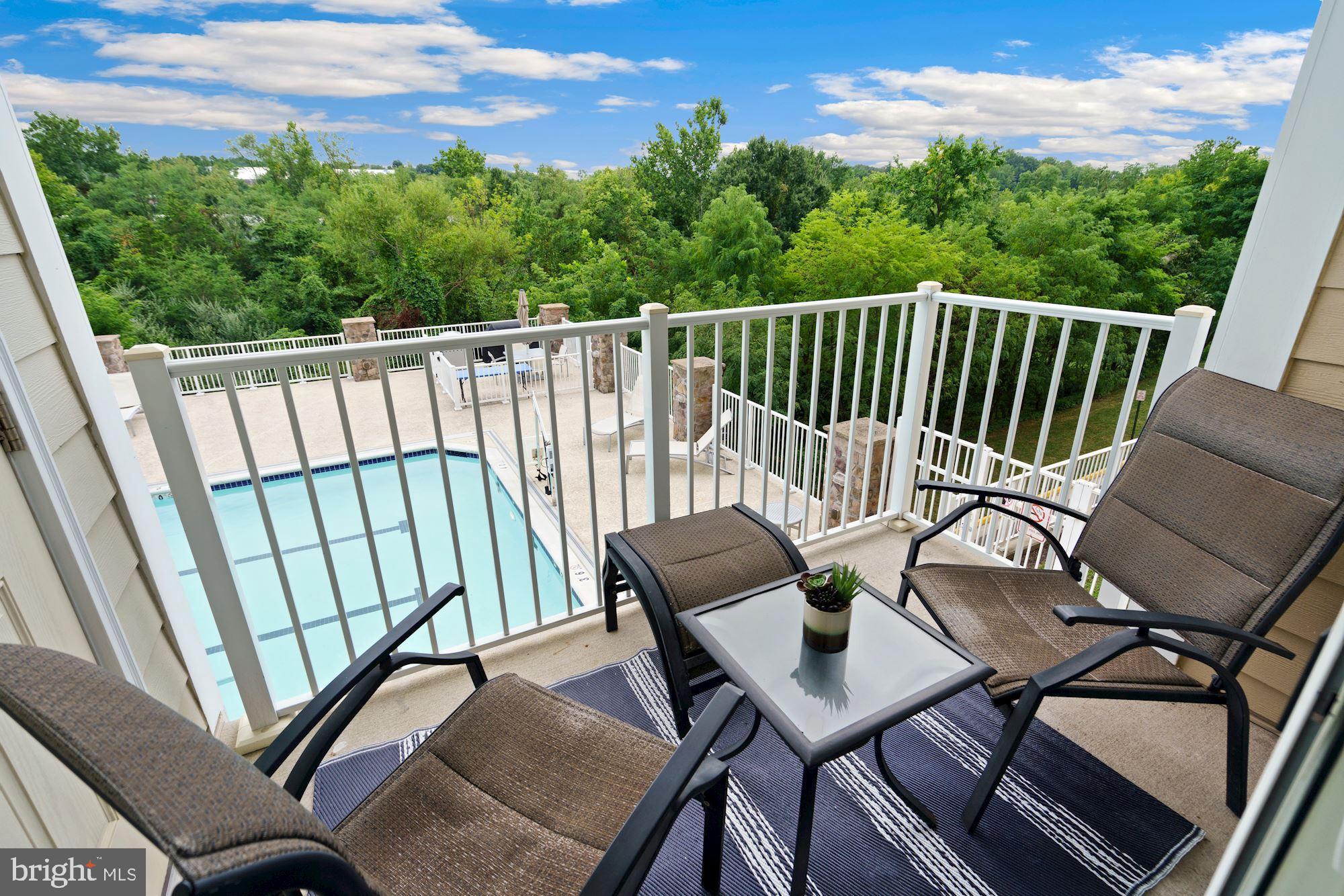 6301 Edsall Road, Unit 201 Alexandria, VA 22312 - Photo 5 of 40