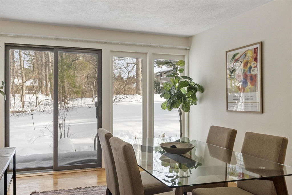 141 Chestnut Circle, Unit 141 Lincoln, MA 01773 - Photo 13 of 33