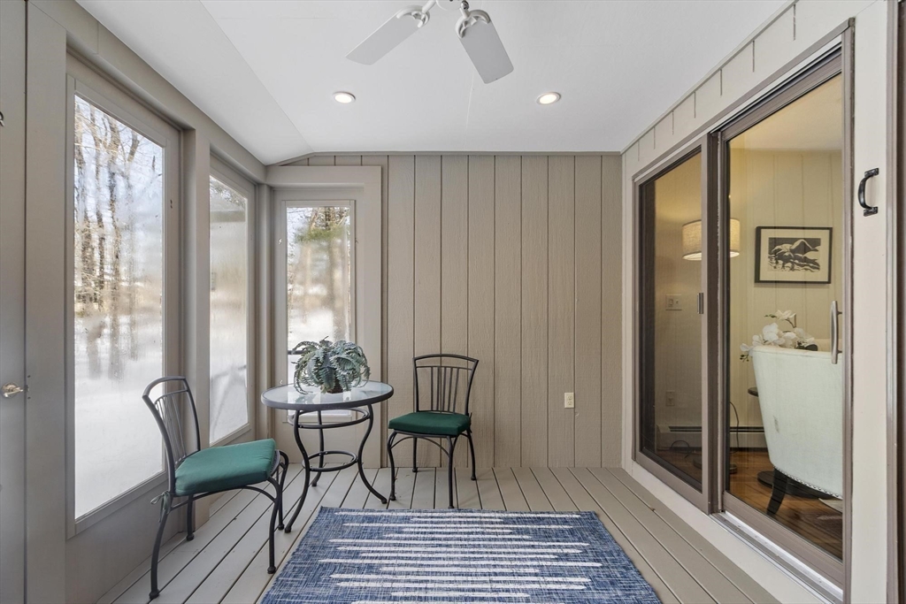 141 Chestnut Circle, Unit 141 Lincoln, MA 01773 - Photo 6 of 33