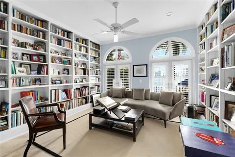 $14,995,000 | 814 West Dilido Drive, Miami Beach, FL 33139