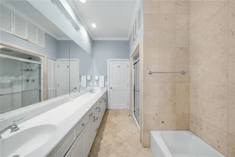 $14,995,000 | 814 West Dilido Drive, Miami Beach, FL 33139