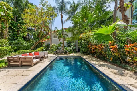 $14,995,000 | 814 West Dilido Drive, Miami Beach, FL 33139
