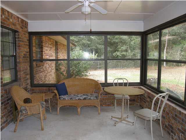 5045 Whitmire Road Milton, FL 32570 - Photo 14 of 18 Gallery Image 14