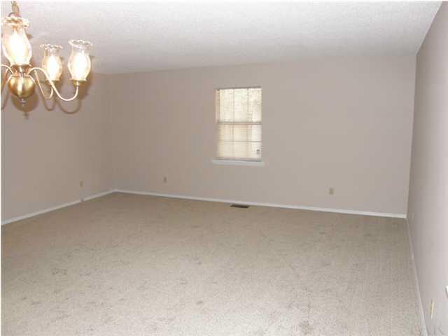 5045 Whitmire Road Milton, FL 32570 - Photo 7 of 18 Gallery Image 7