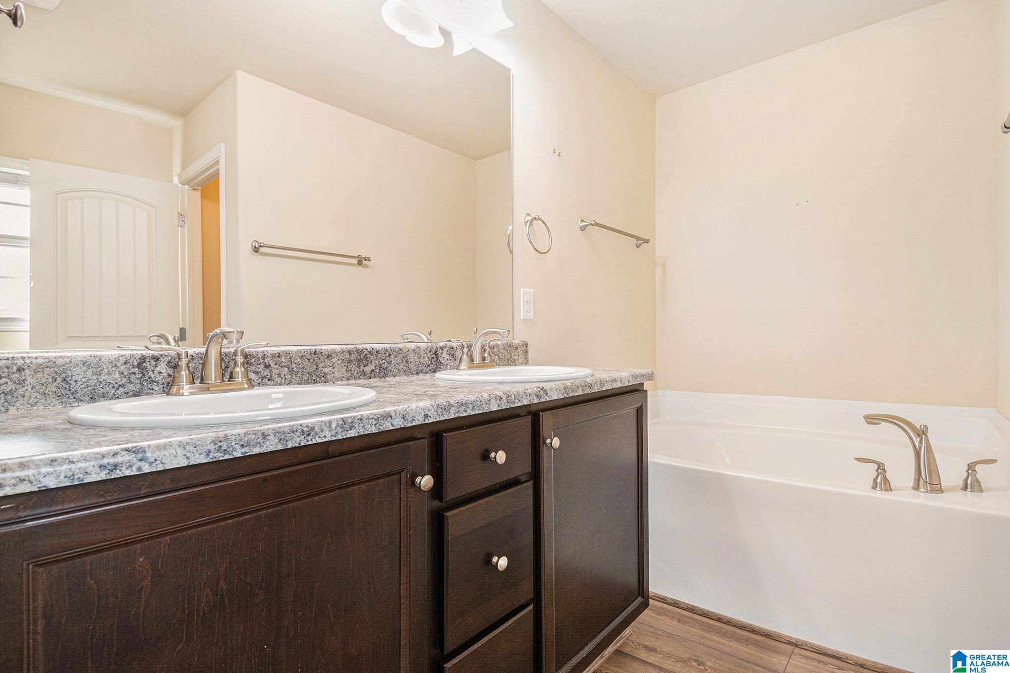 312 Golden Meadows Place Alabaster, AL 35007 - Photo 15 of 26