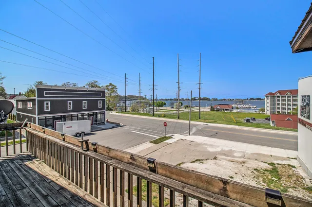 $345,000 | 929 South Washington Avenue, Ludington, MI 49431