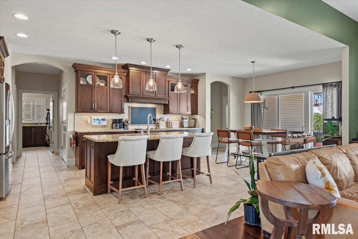 4609 Lynhurst Road Springfield, IL 62711 - Photo 15 of 84