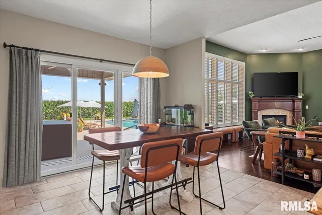 $699,000 | 4609 Lynhurst Road, Springfield, IL 62711