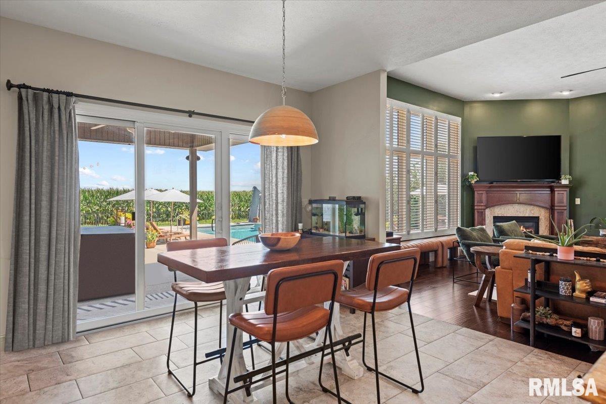 4609 Lynhurst Road Springfield, IL 62711 - Photo 20 of 84