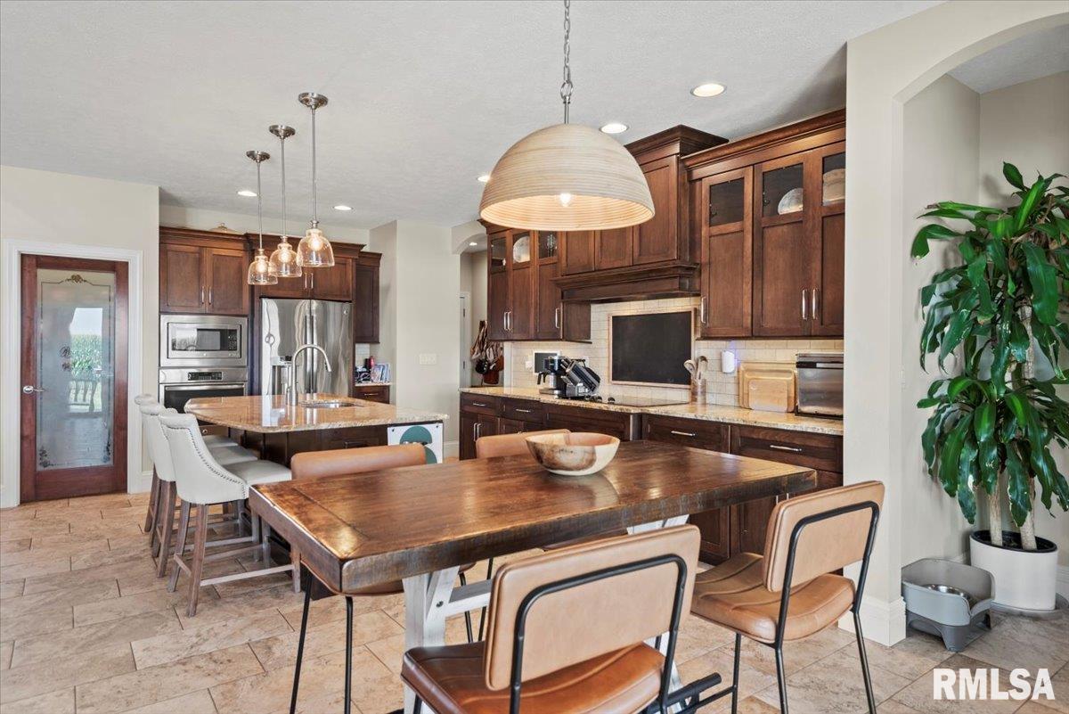 4609 Lynhurst Road Springfield, IL 62711 - Photo 22 of 84