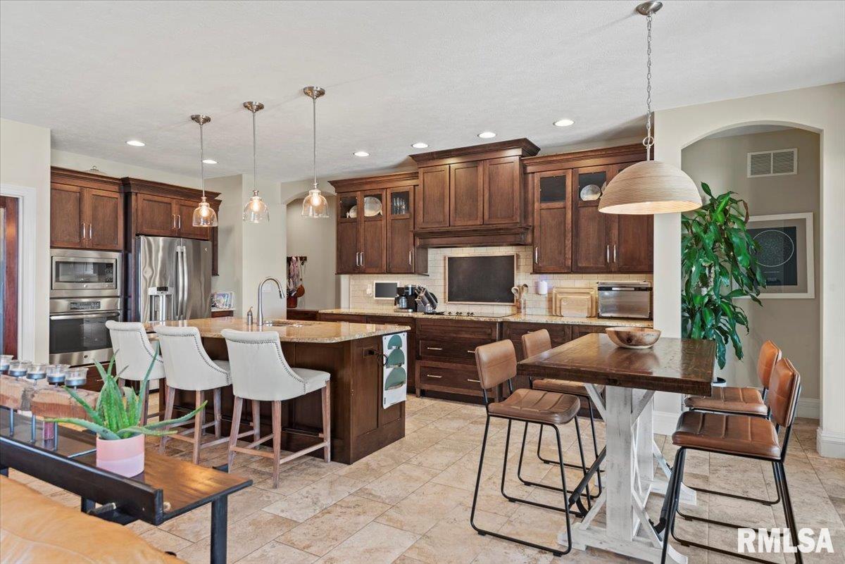 4609 Lynhurst Road Springfield, IL 62711 - Photo 23 of 84