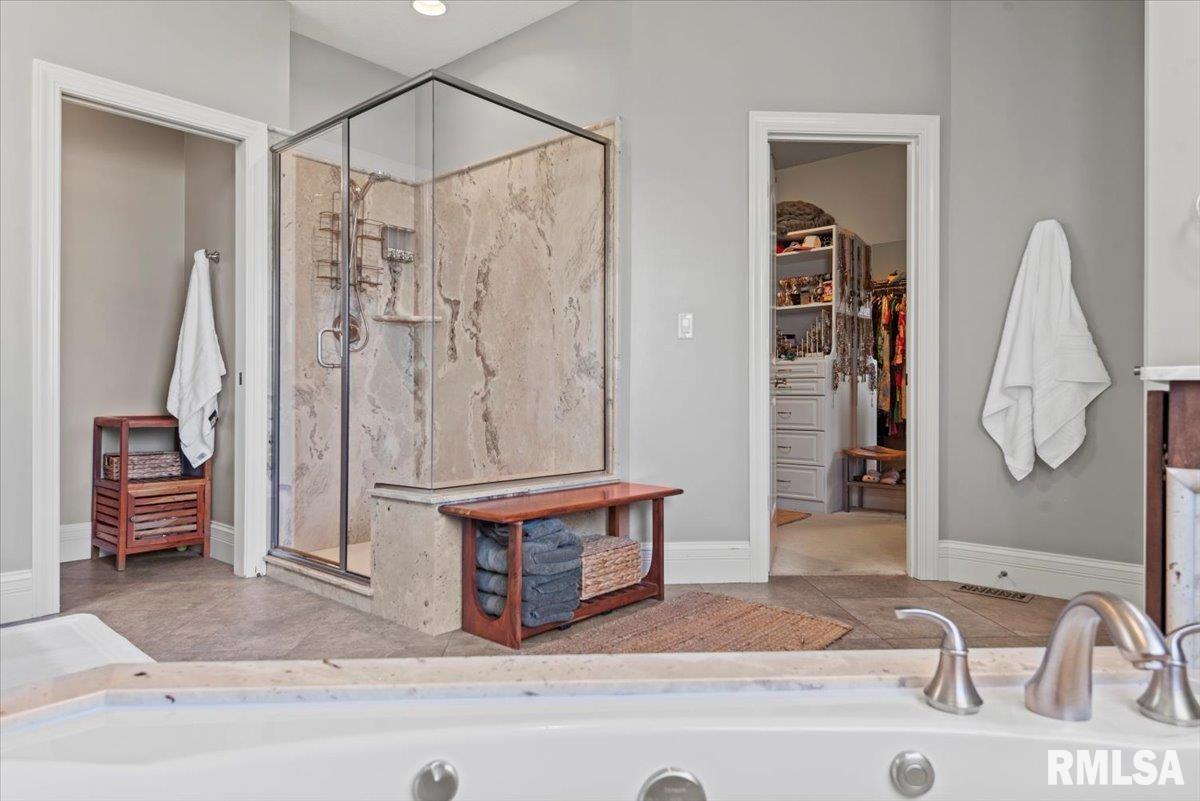 4609 Lynhurst Road Springfield, IL 62711 - Photo 31 of 84