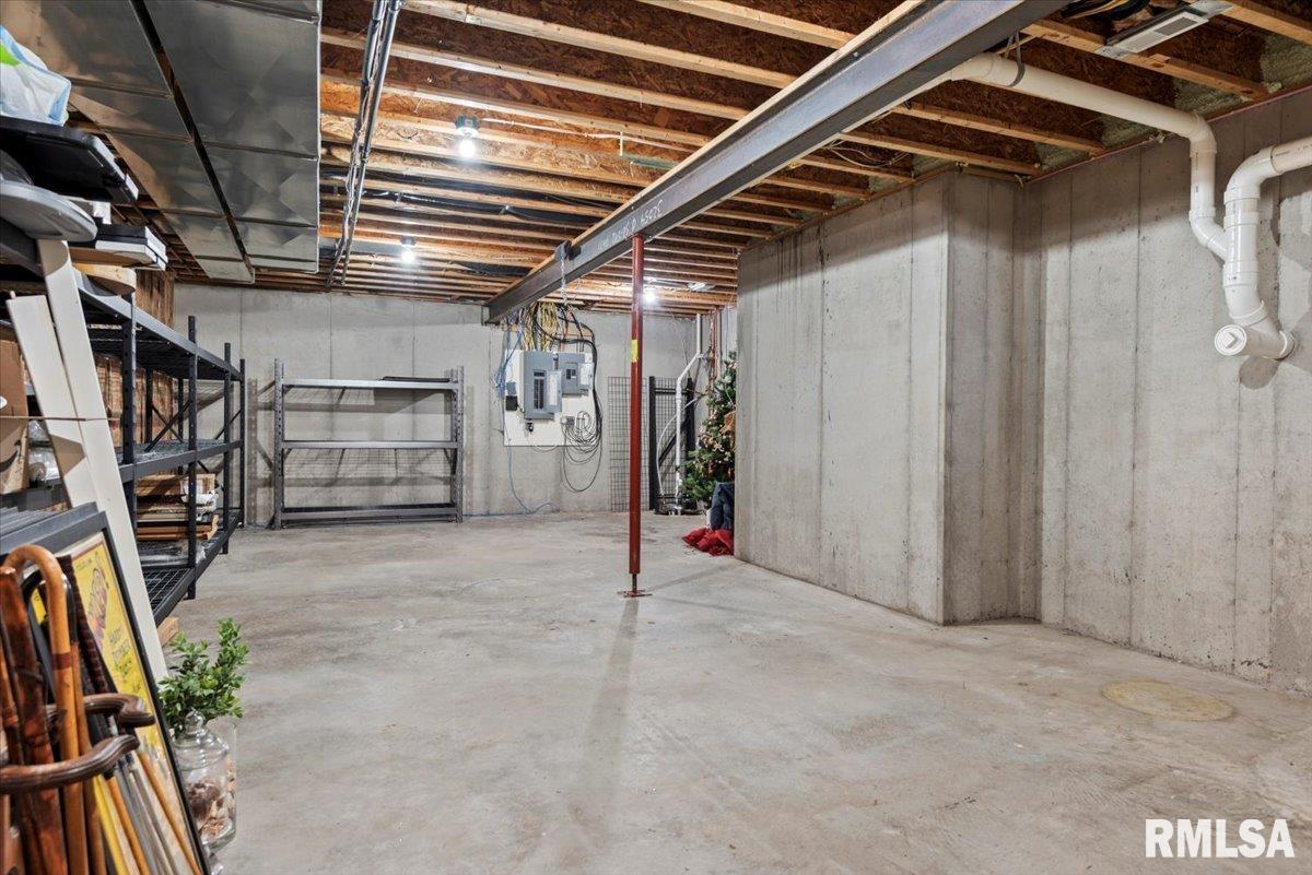 4609 Lynhurst Road Springfield, IL 62711 - Photo 57 of 84