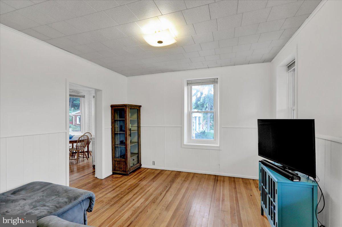 1374 Friedensburg Road Reading, PA 19606 - Photo 7 of 32 Gallery Image 7