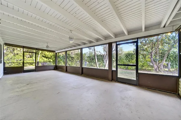 $3,500 | 3255 Southwest 60th Avenue, Miami, FL 33155