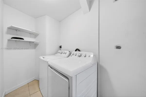 $3,500 | 3255 Southwest 60th Avenue, Miami, FL 33155