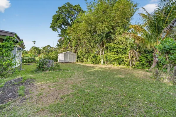 $3,500 | 3255 Southwest 60th Avenue, Miami, FL 33155