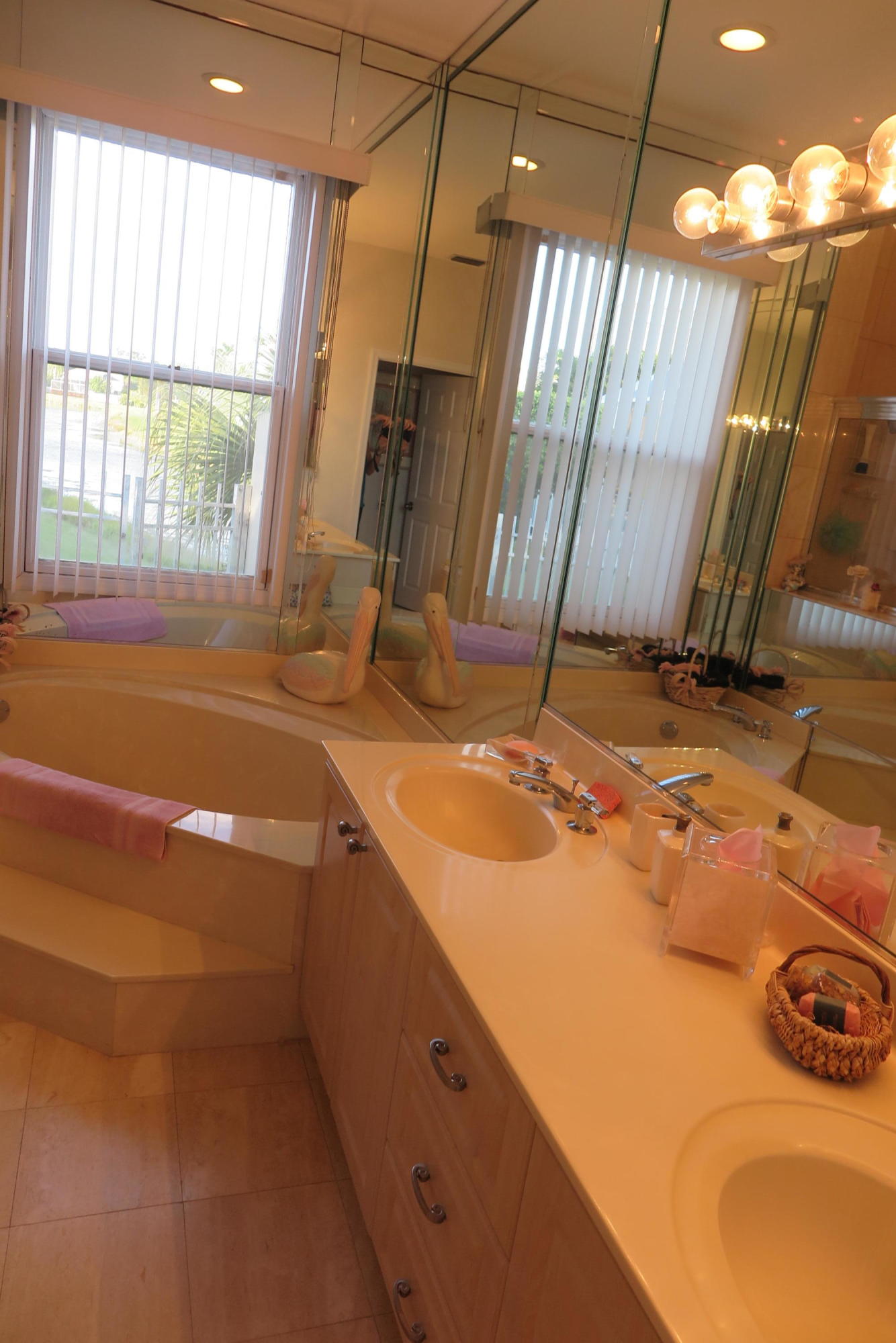 7765 Travelers Tree Drive Boca Raton, FL 33433 - Photo 10 of 18 master bath