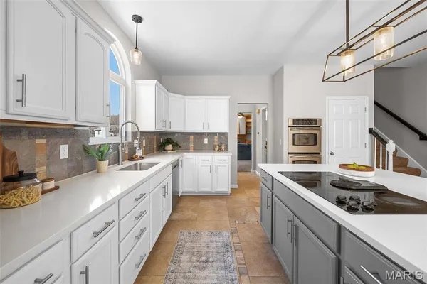 $600,000 | 15927 Forest Valley Drive, Ballwin, MO 63021