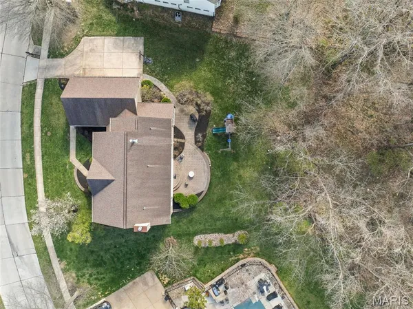 $600,000 | 15927 Forest Valley Drive, Ballwin, MO 63021