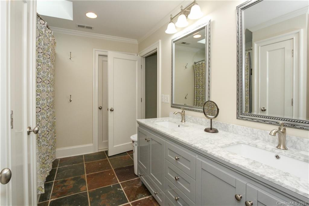6301 Sharon Hills Road Charlotte, NC 28210 - Photo 32 of 48 Gallery Image 32