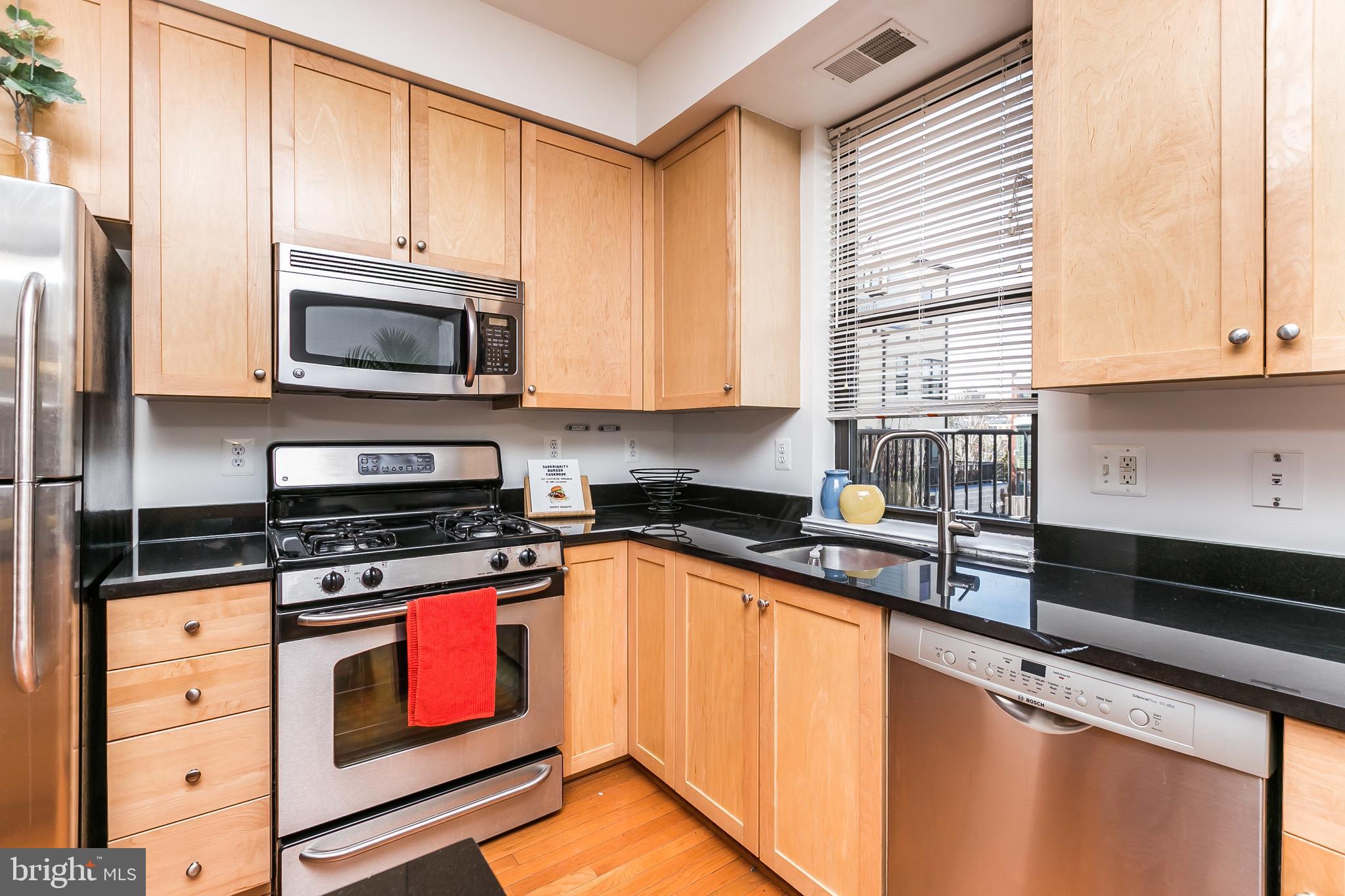 1708 North Calvert Street Baltimore, MD 21202 - Photo 13 of 45 Kitchen
