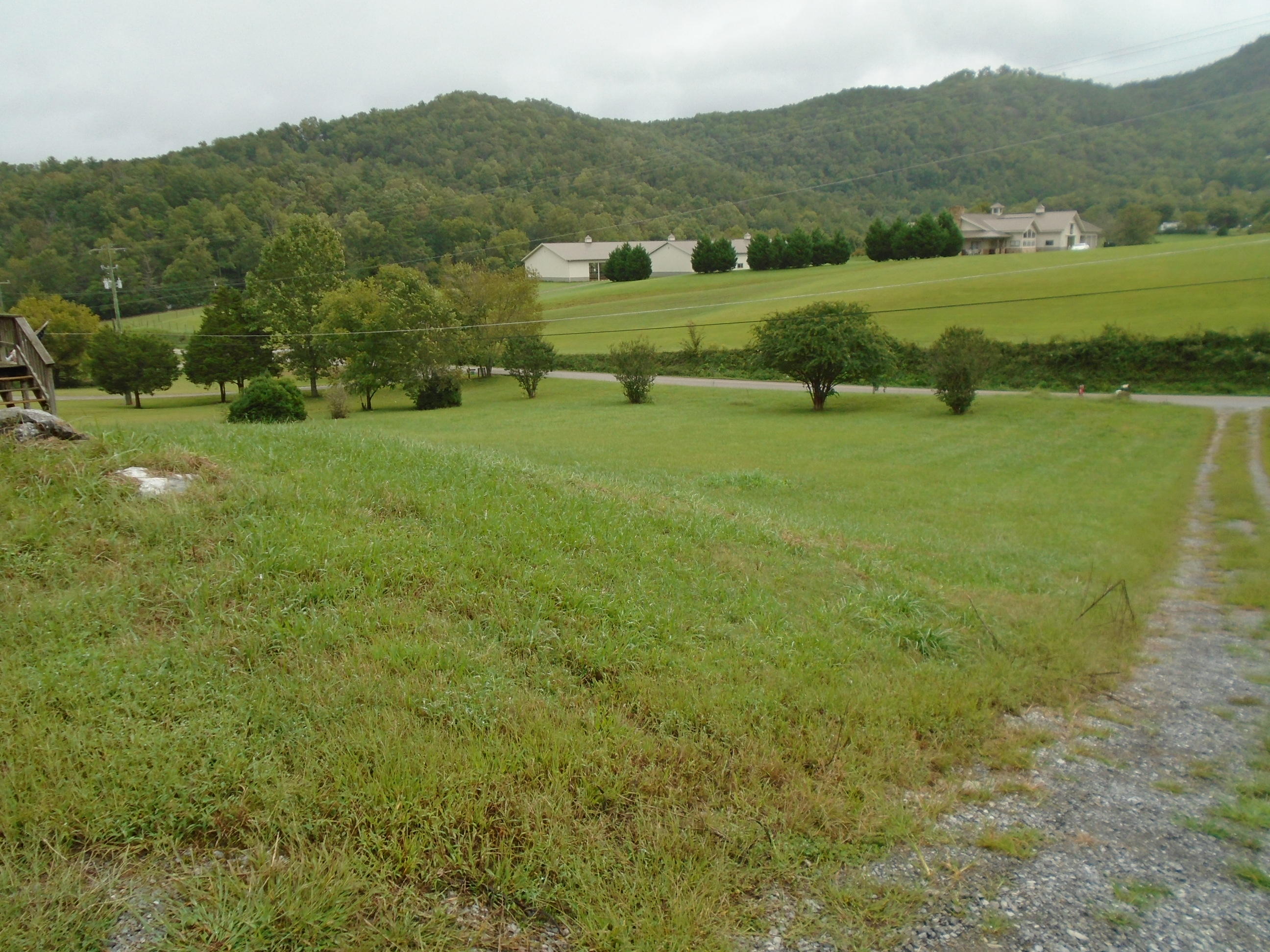 744 Dry Valley Road Townsend, TN 37882 - Photo 3 of 26 DSC00677