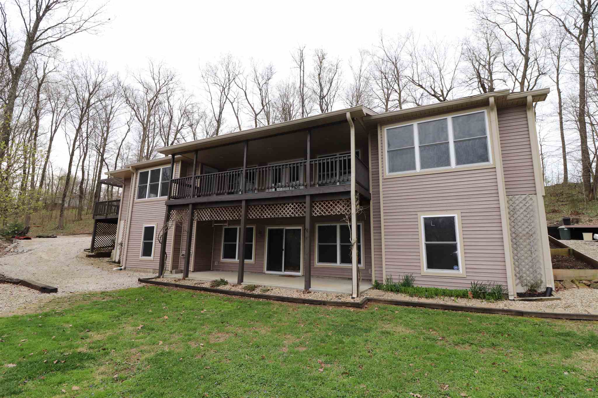9050 West Mallory Road Bloomington, IN 47404 - Photo 3 of 36
