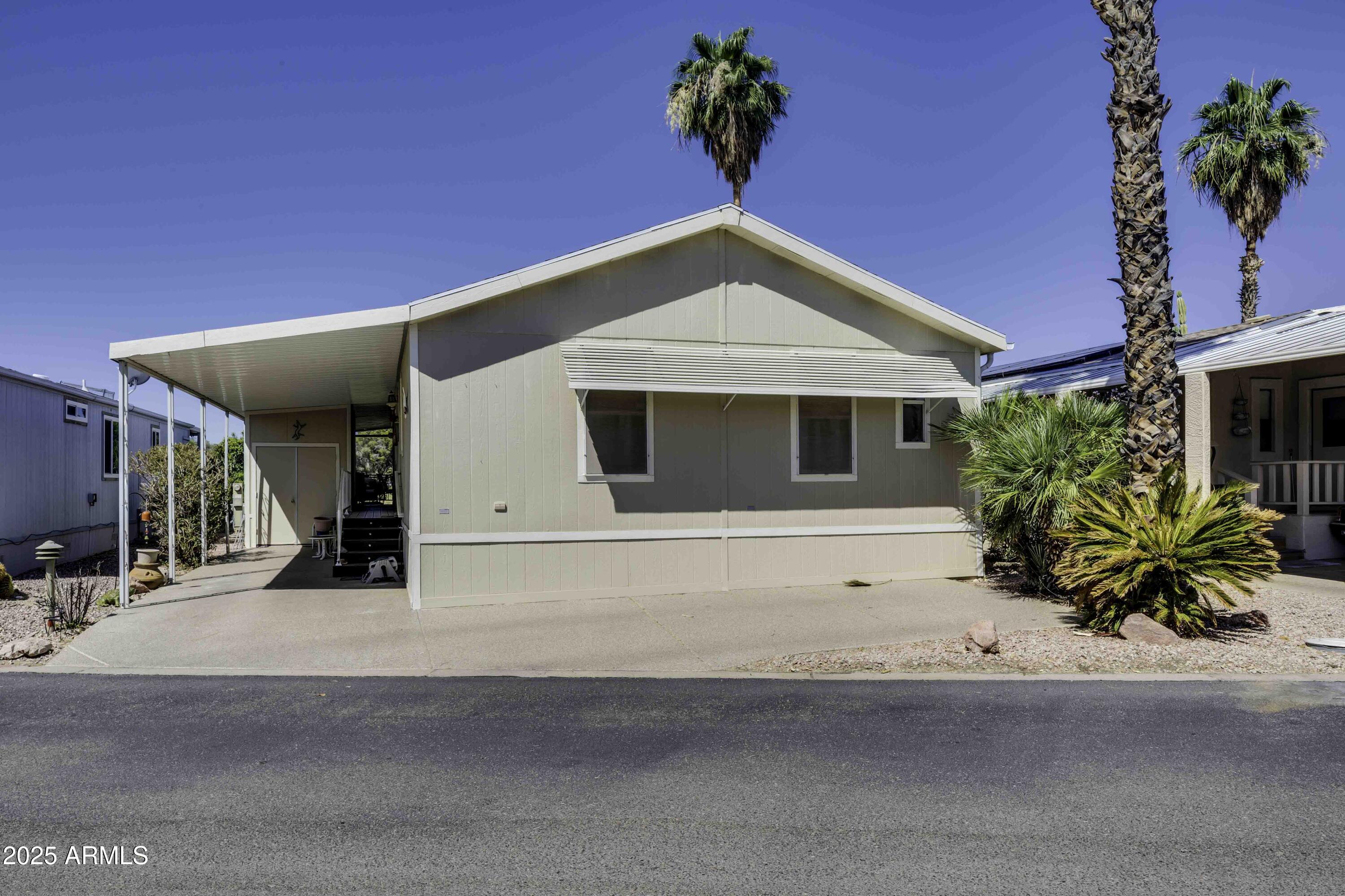 Lot # 1602-2