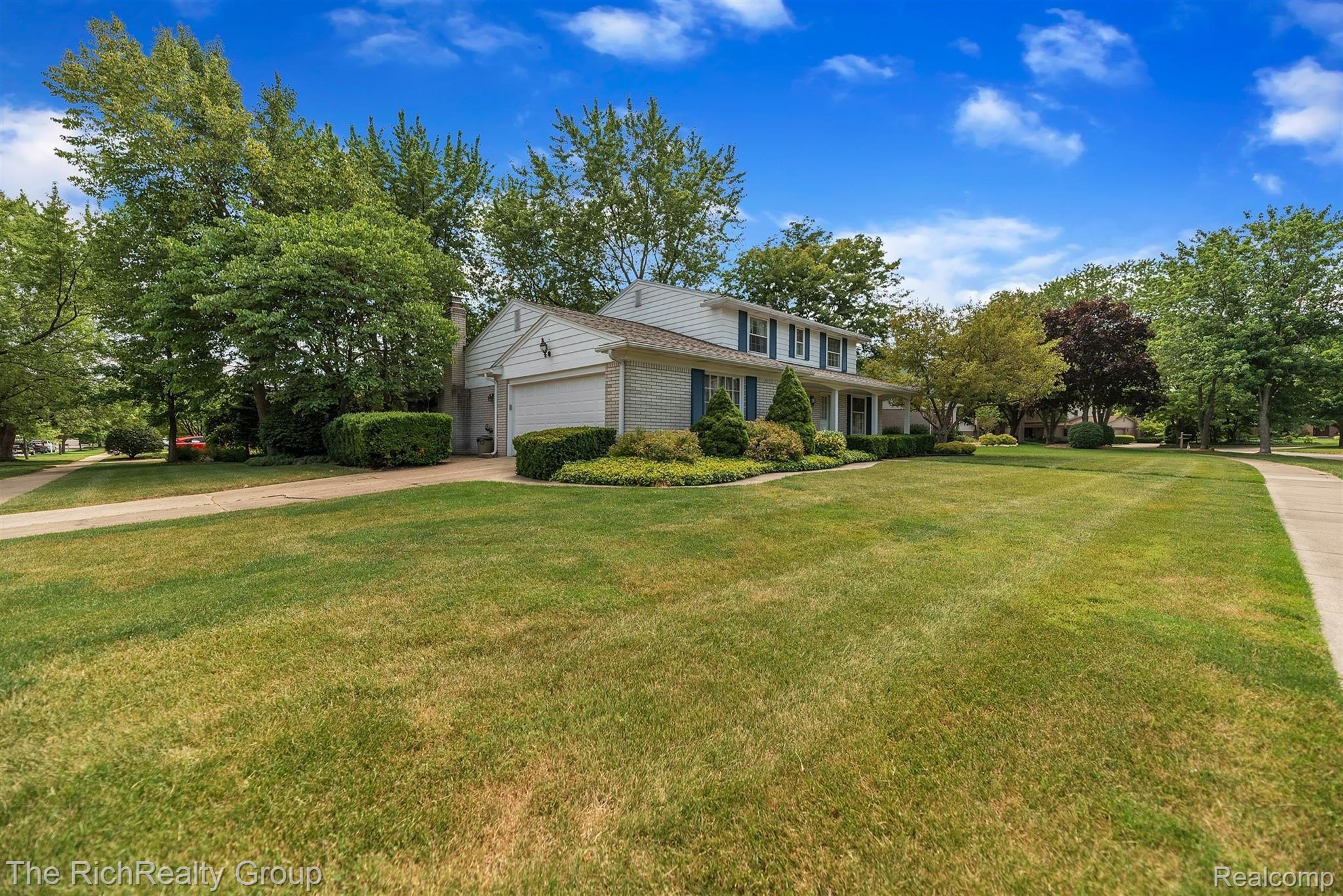 12176 Wildwing Road Plymouth, MI 48170 - Photo 2 of 33 47-12176-Wildwing-Rd-WindowStill-Re.jpg