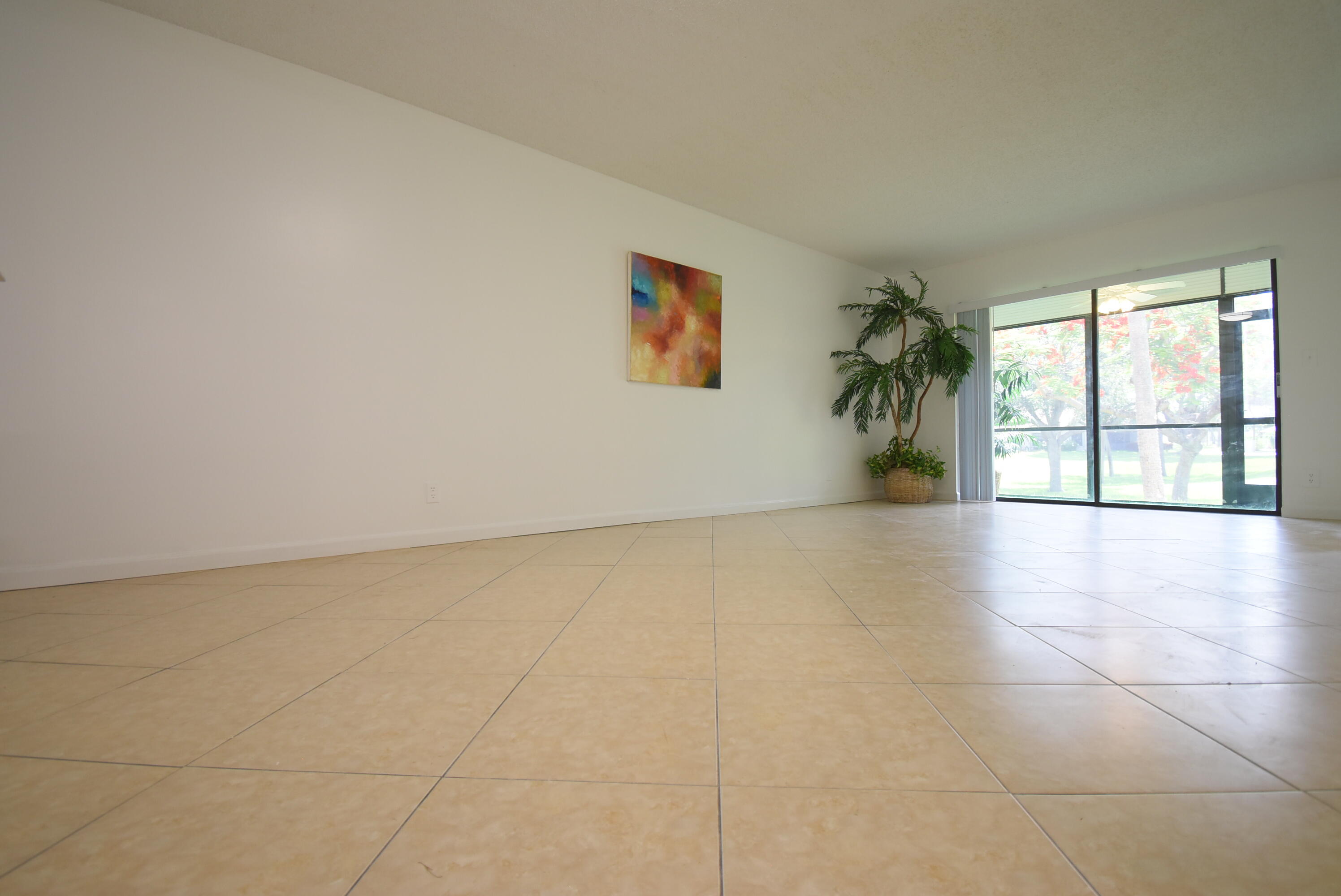 3375 Jaywood Terrace, Unit J103 Boca Raton, FL 33431 - Photo 3 of 32 LIVING ROOM