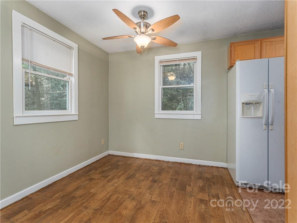 117 Avondale Ridge Road Asheville, NC 28803 - Photo 3 of 17 Gallery Image 3