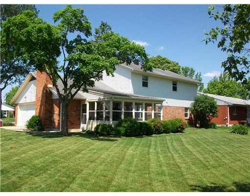 199 South Dorset Road Troy, OH 45373 - Photo 2 of 12