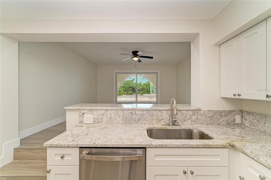 101 73rd Street, Unit 2 Holmes Beach, FL 34217 - Photo 24 of 54