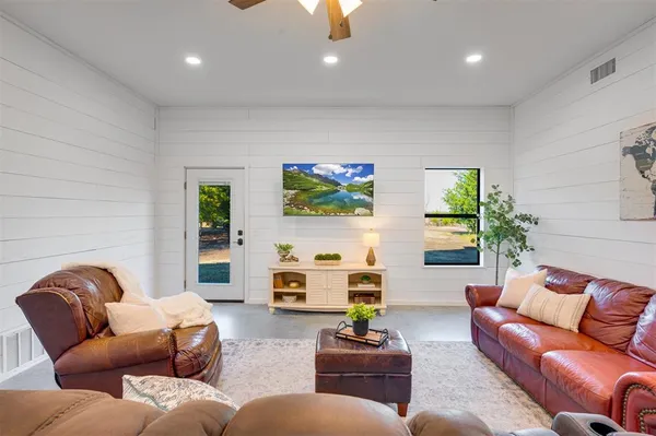 $624,900 | 122 Farm To Market Road 1742, Cooper, TX 75432