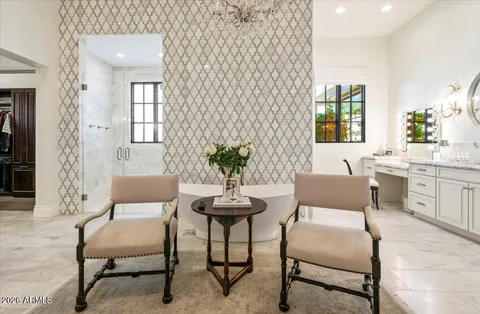$9,995,000 | 5022 East Orchid Lane, Paradise Valley, AZ 85253