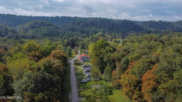 $2,000,000 | 110-145 Wenger Park Lane, Luttrell, TN 37779